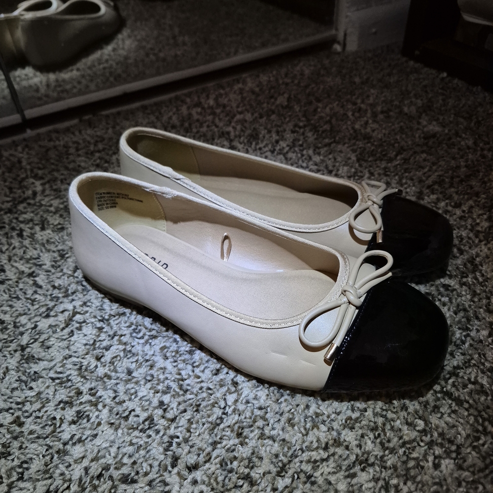 Torrid Cream and Black Flats